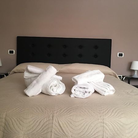 Bed and Breakfast La Corte Del Re Borbone Caserta Zewnętrze zdjęcie