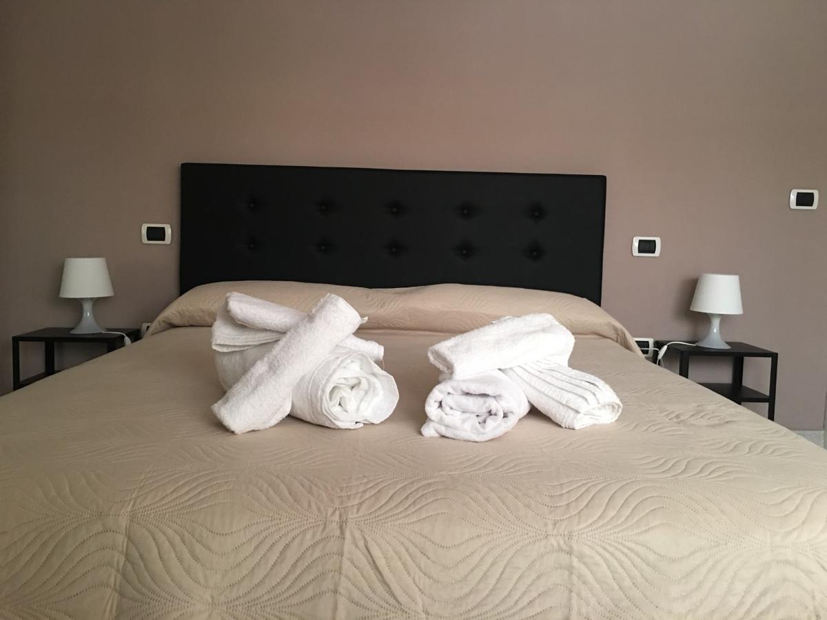 Bed and Breakfast La Corte Del Re Borbone Caserta Zewnętrze zdjęcie